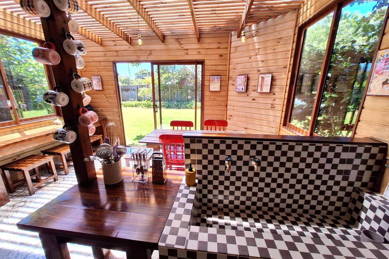 פורטו ואראס Mapatagonia Hostel Monumento Nacional מראה חיצוני תמונה