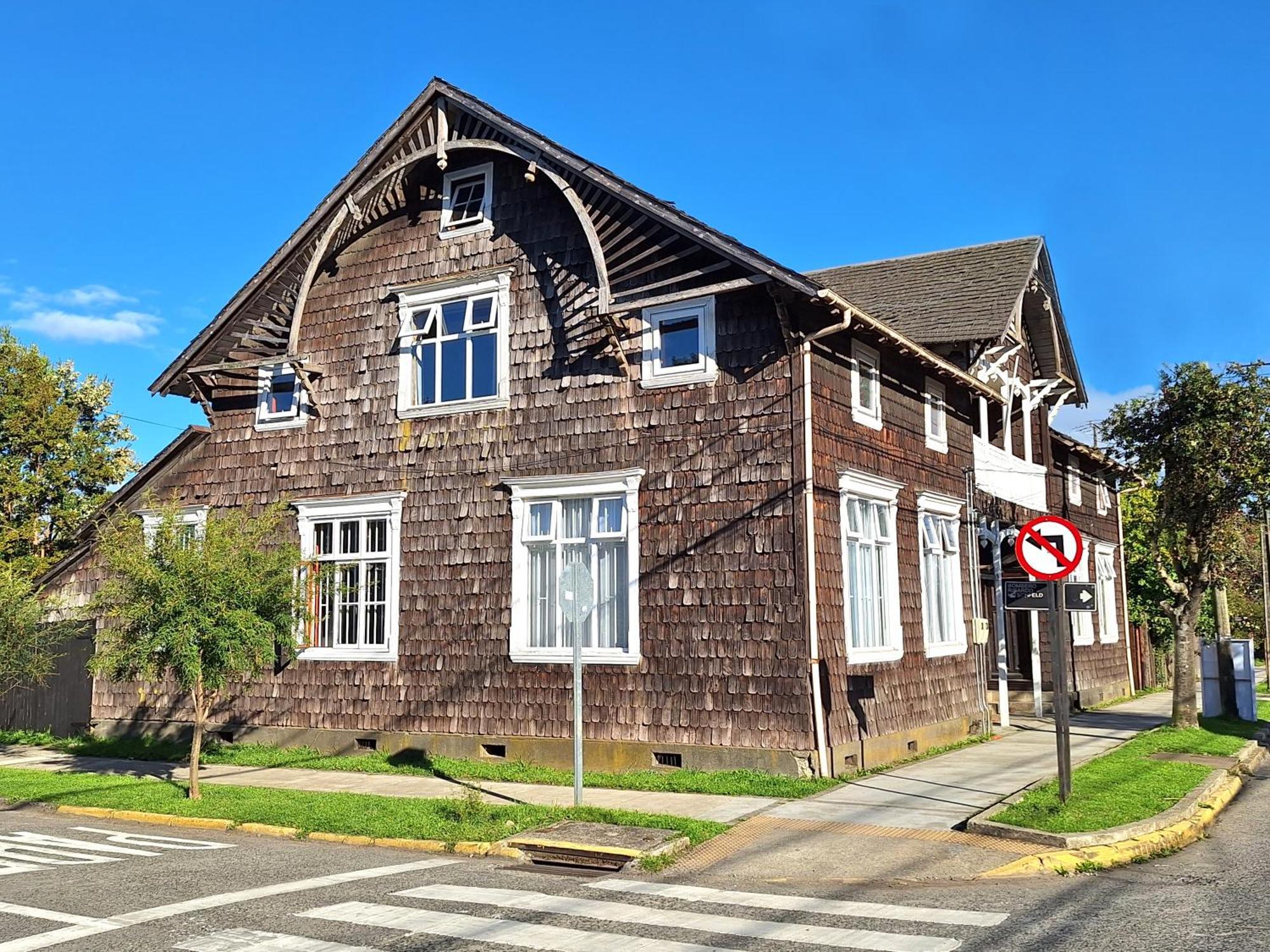 פורטו ואראס Mapatagonia Hostel Monumento Nacional מראה חיצוני תמונה