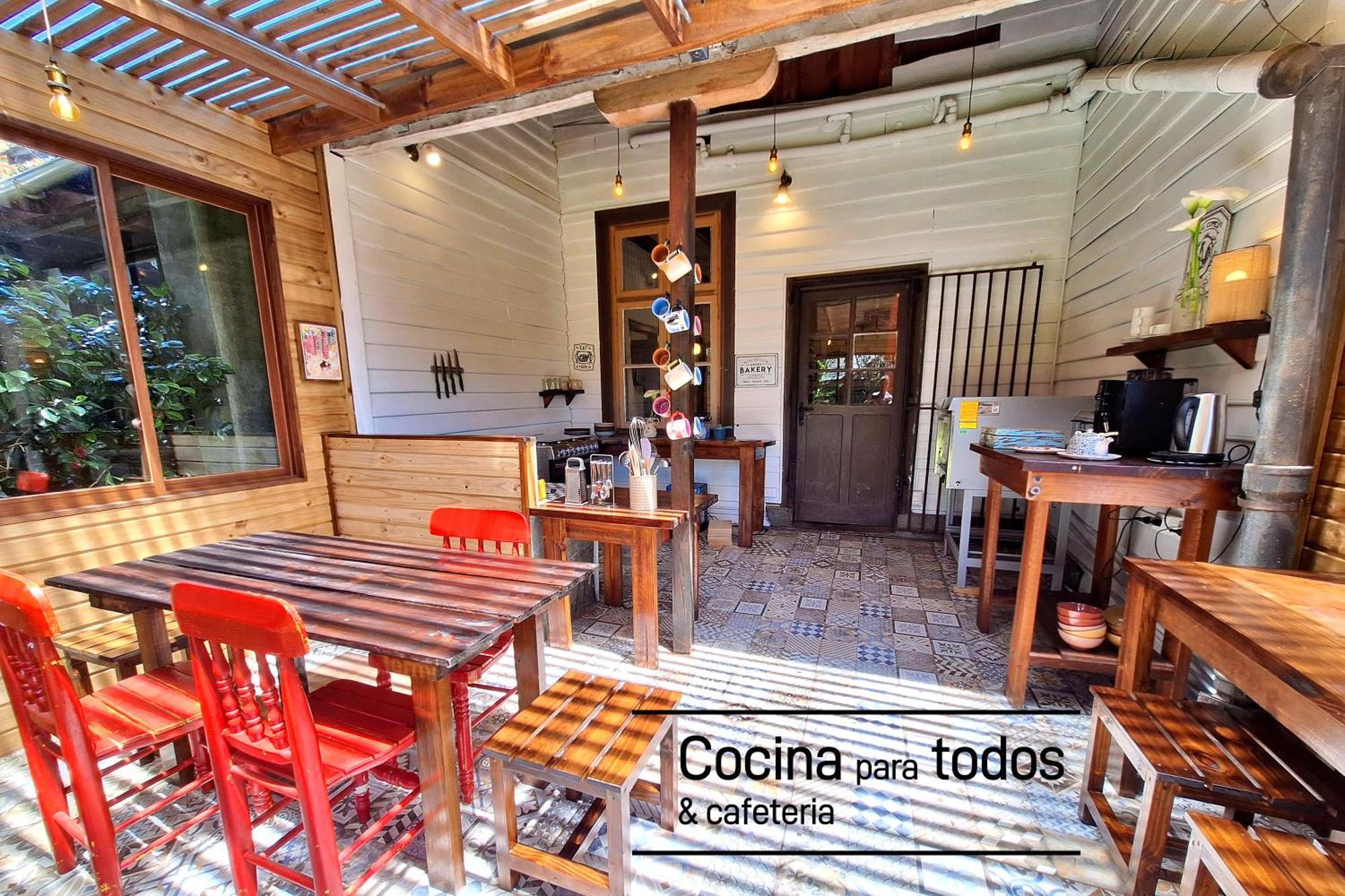 פורטו ואראס Mapatagonia Hostel Monumento Nacional מראה חיצוני תמונה